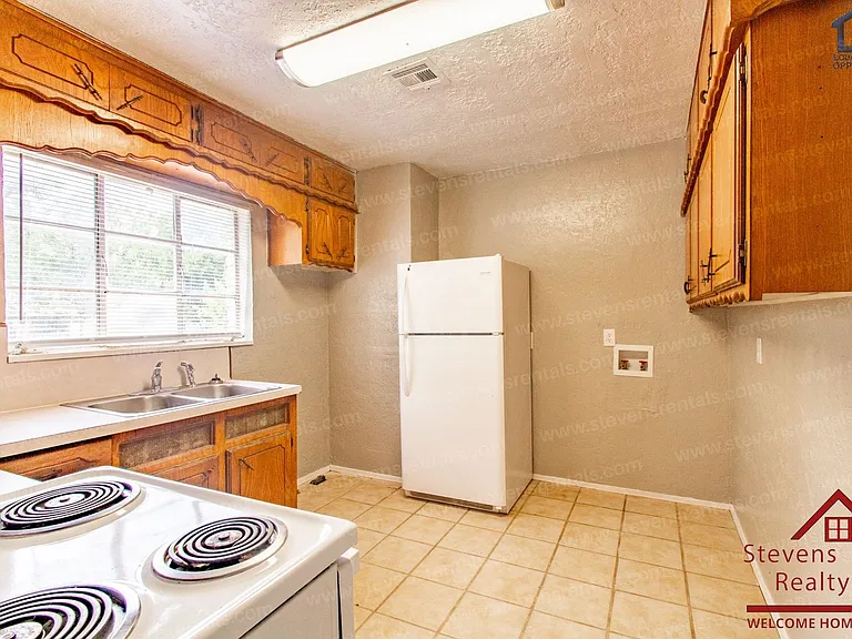 1303 NW Taylor Ave — Photo 34