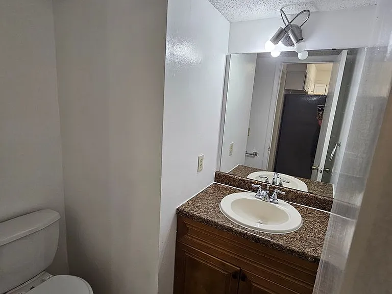 105 Keith Ct — Photo 18
