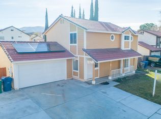 210 E R2 Ave, Palmdale, CA 93550