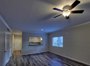 1611 Prairie Grove Dr, Houston, TX 77077