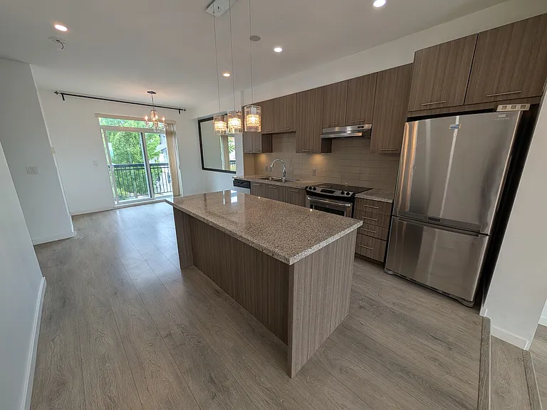 1295 Soball St #40 — Photo 16
