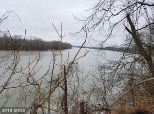 6186 Twin Lanes Dr, King George, VA 22485