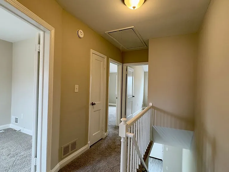 1922 Ewald Ave — Photo 11