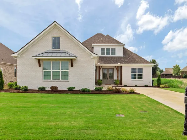 16779 Watercress Dr, Athens, AL 35611