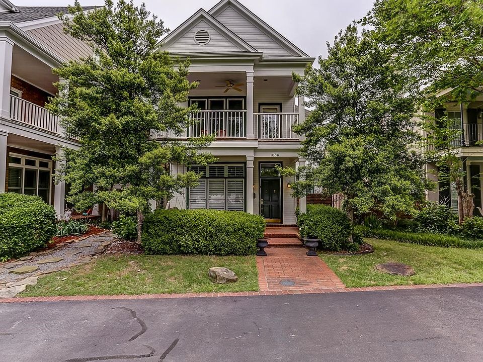 1st image of 1068 Island Dr