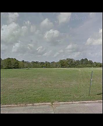 4th image of W Flamingo Dr