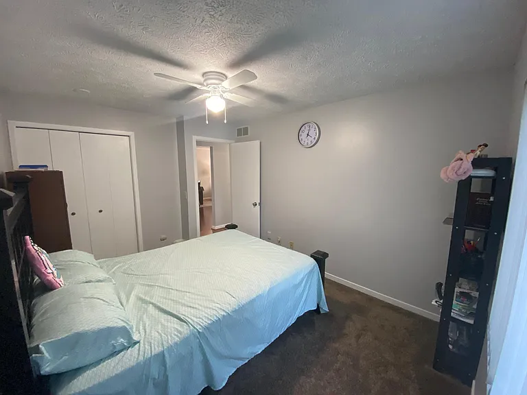 Bedroom 2 Pic 3