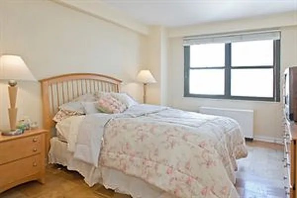 Sold by Douglas Elliman | media 19