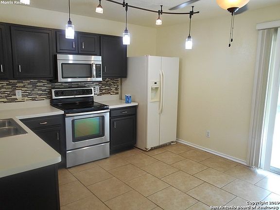 2nd image of 9915 Powderhouse Dr