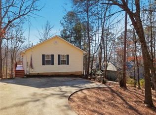 307 Cherrwood Dr, Westminster, SC 29693