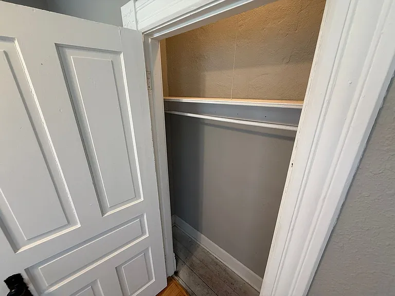 118 N Glenwood Ave — Photo 11