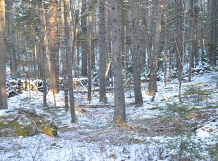 18 River View Dr, Boothbay, ME 04537