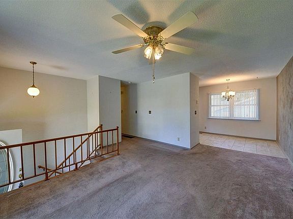 4th image of 3003 Huxley Ln SW