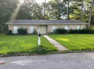 1800 Brookwood Dr, Brewton, AL 36426