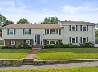 55 Solar Ave, Braintree, MA 02184