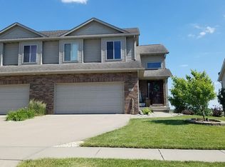 242 S Park Ridge Rd, North Liberty, IA 52317