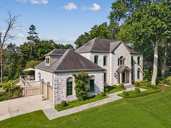 2nd image of 9216 Windstone Dr