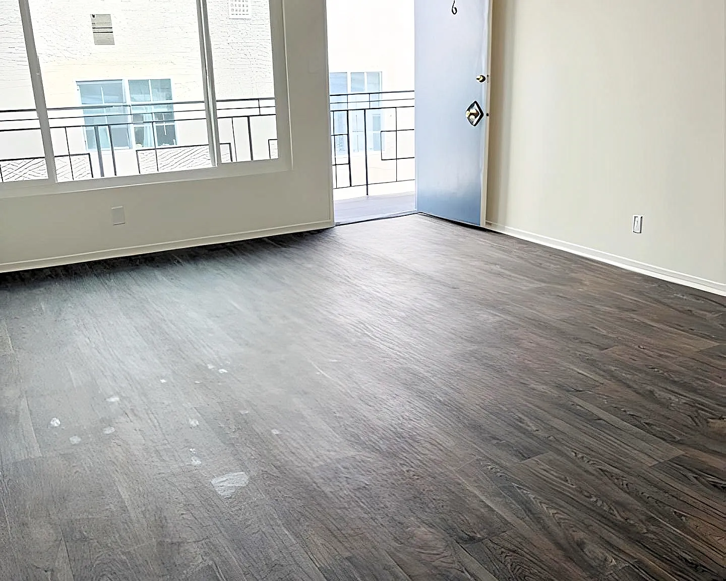 1 bed, $2,095 — Photo 2