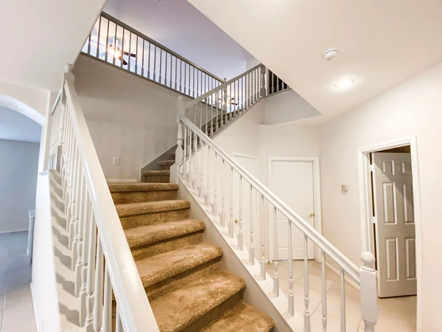 Beautiful 5 bedroom 3 bath Summerlin home! — Photo 3