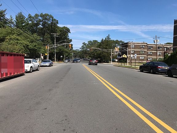 4th image of 803 Forest Ave