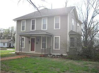 523 S Spruce St, Halstead, KS 67056