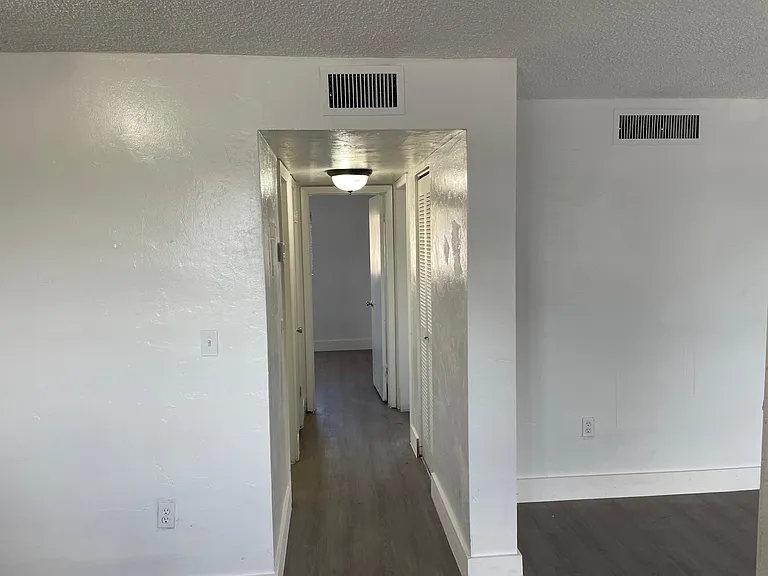 Cielo Apartments — Photo 9