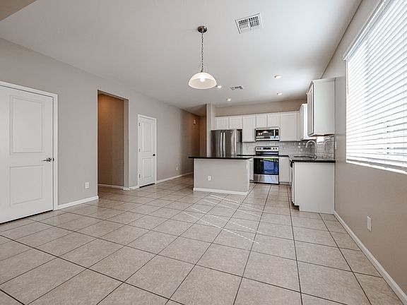 4th image of 17769 W Country Club Ter