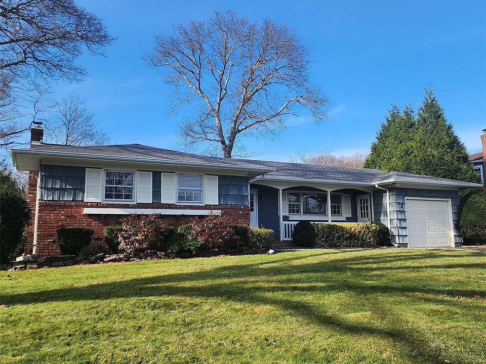 1st image of 6 Lakeview Drive E