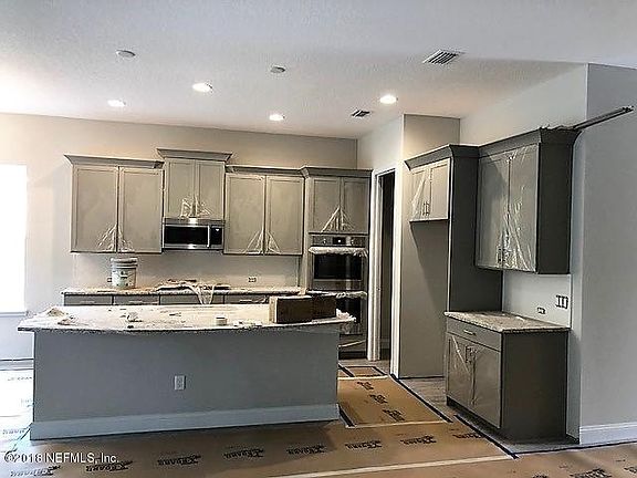 5th image of 232 Pintoresco Dr