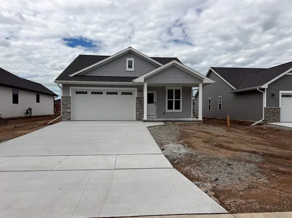 952 Enclave Ct, De Pere, WI 54115
