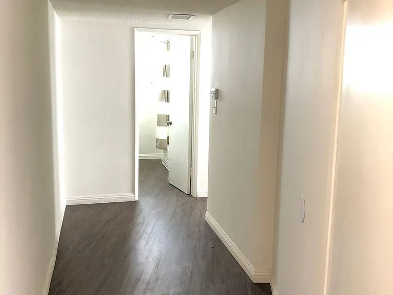 3772 Lockland Dr — Photo 22