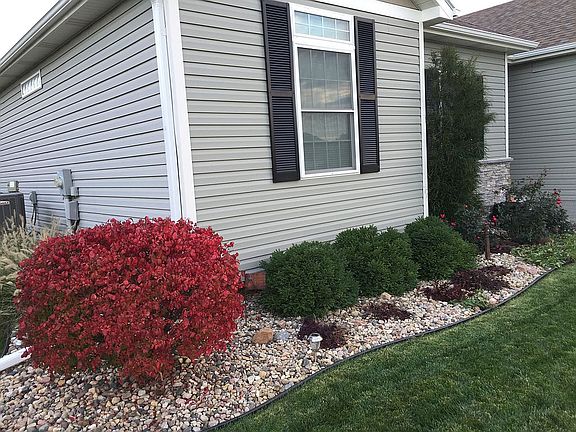 3rd image of 203 Langworthy Ln