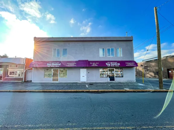 2993 272nd St, Langley, BC V4W 3R3