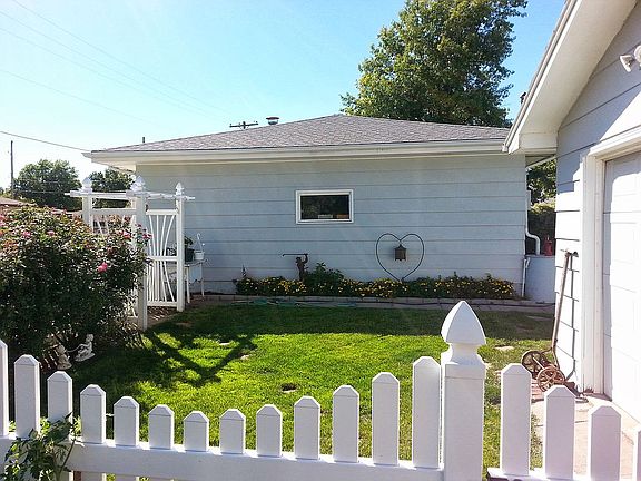 3rd image of 2216 W 16th St