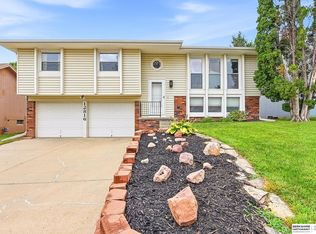12816 Olive St, Omaha, NE 68138