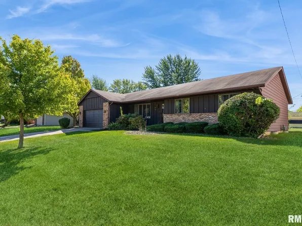 184 38th Ave, East Moline, IL 61244