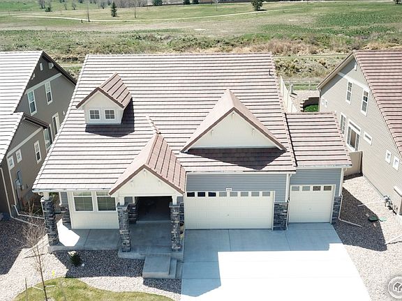 2nd image of 4718 Wildwood Way