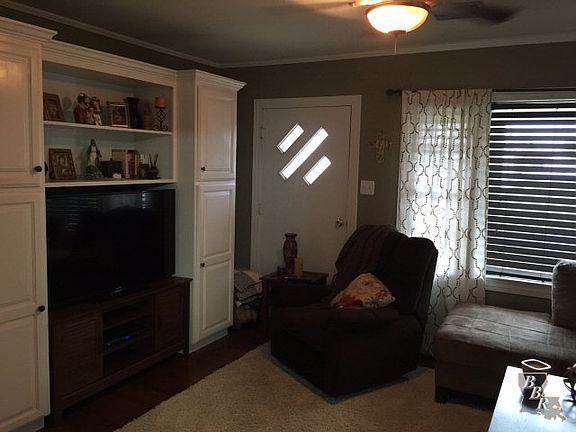 3rd image of 13714 W Avenue A