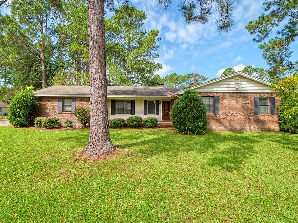 1st image of 2326 Pine Needle Dr