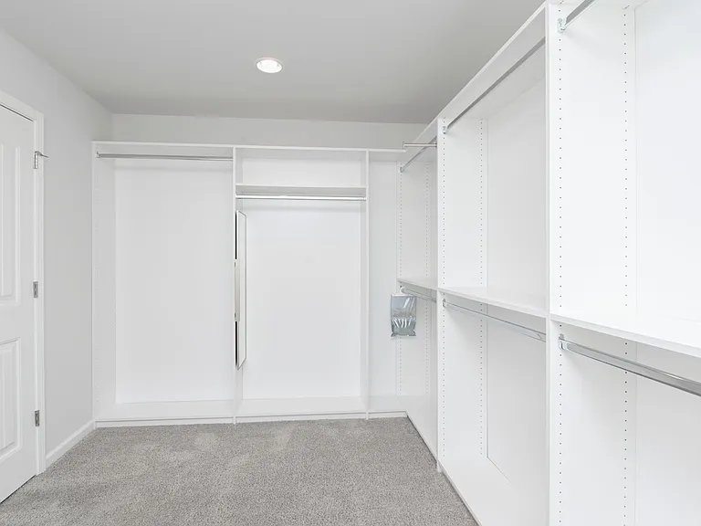 728 Bustling Branch Ln — Photo 33