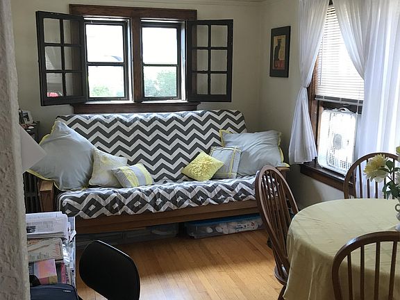 5th image of 3273 S Kinnickinnic Ave APT 4