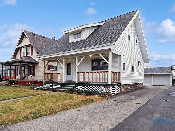 2nd image of 2724 102nd St