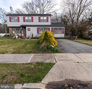 21 Longwood Dr, Burlington Township, NJ, 08016