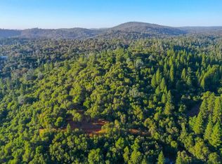 19600 Davidson Ln, Grass Valley, CA 95949