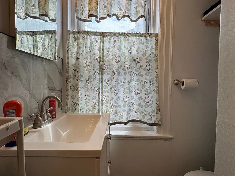 5115 Pine St #3 — Photo 7