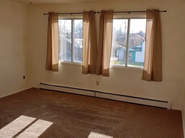 1225 Wyoming Ave, Cody, WY 82414