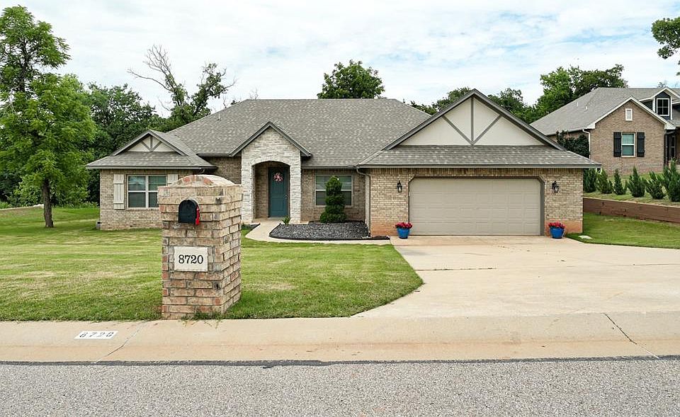 1st image of 8720 Tall Oaks Dr