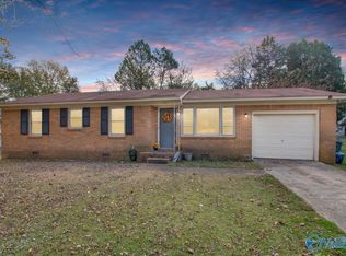 1004 Parcus Rd SE, Huntsville, AL 35803