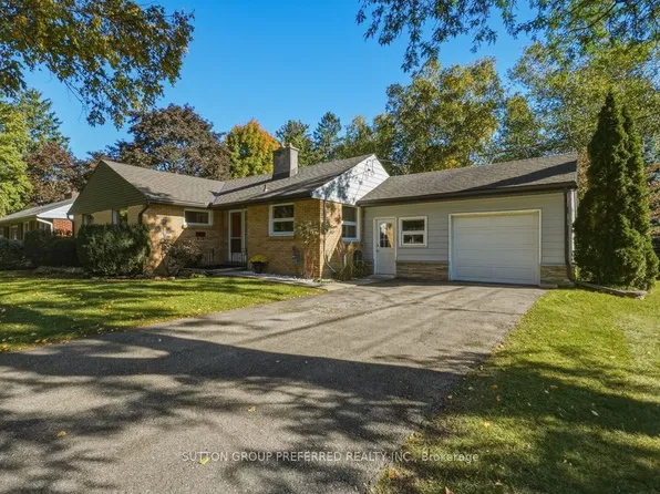 465 Glen Cres, London, ON N6H 3L3