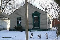 2nd image of 4215 Lillie St
